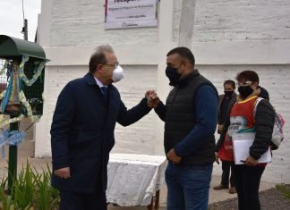 Barrio Colombia Granaderos: Tassano inauguró una glorieta de la Virgen donde antes había un basural