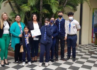 A manera de agradecimiento el grupo de Scouts “Señora del Rosario” visitó el Ministerio de Turismo